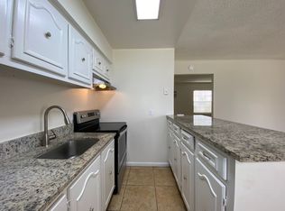 Move-In Special! One Bedroom, One Bath Apartment - Priced to Rent!, Orlando, FL 32810