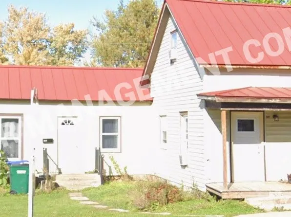 513 W Beacon Ave #513B, New London, WI 54961