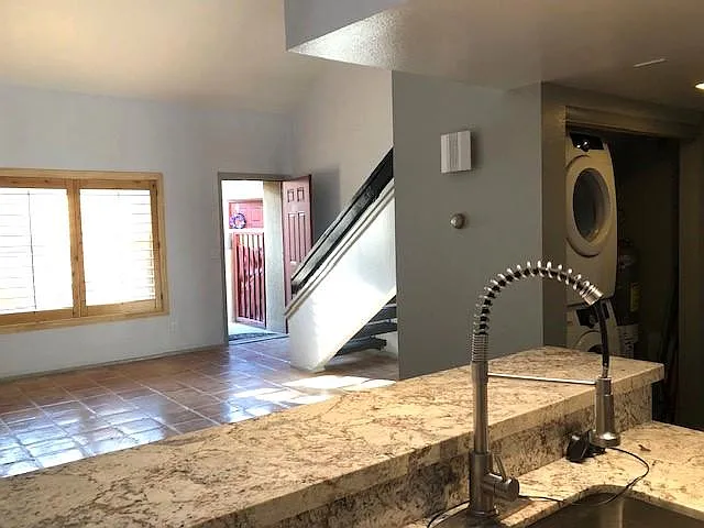 1432 W Emerald Ave — Photo 24