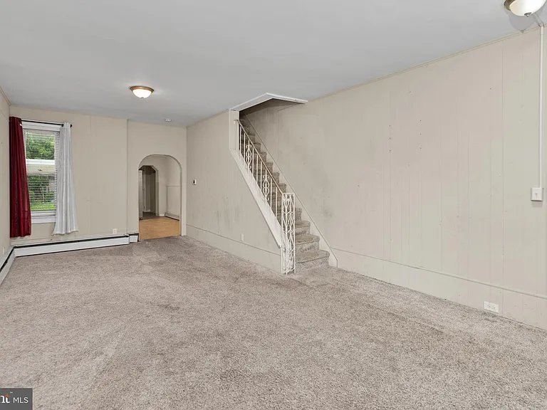 244 Jersey St — Photo 5