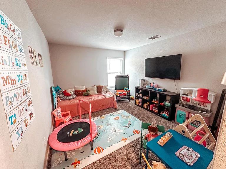 6818 Emerald Valley — Photo 10