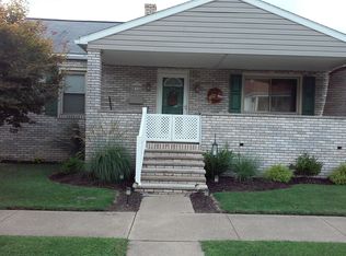 615 Lincoln St, McMechen, WV 26040