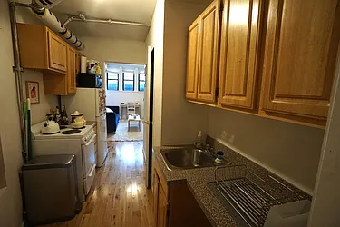 Rented by Best Apartments North Inc
