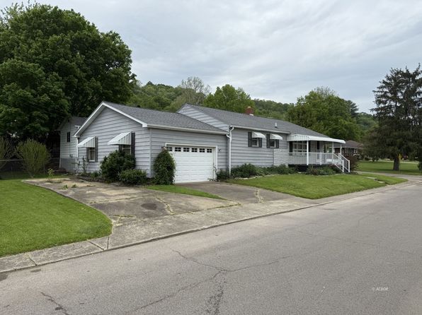 1099 Teodora Ave, Gallipolis, OH 45631