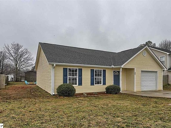2nd image of 16 Picardy Dr