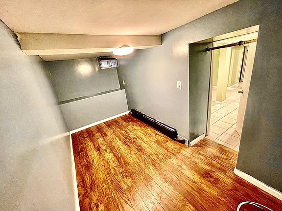 4th image of 10734 135th St