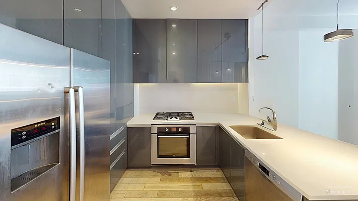 Rented by Iryna Ferenets, LREB | media 6