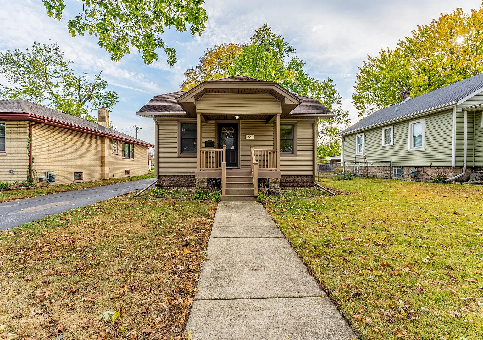3 bed, 801 sqft, $1,850 — Photo 1