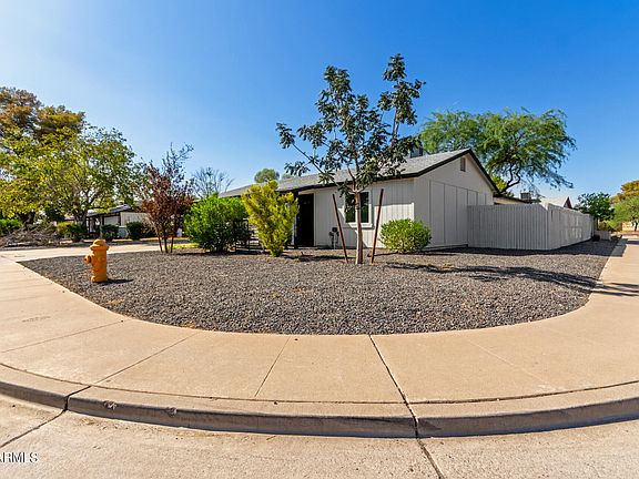 2nd image of 4138 E JOAN DE ARC Avenue