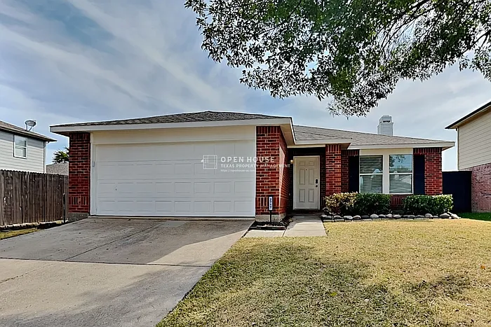 2717 Lazy Oak Dr