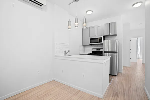 Rented by Douglas Elliman | media 17