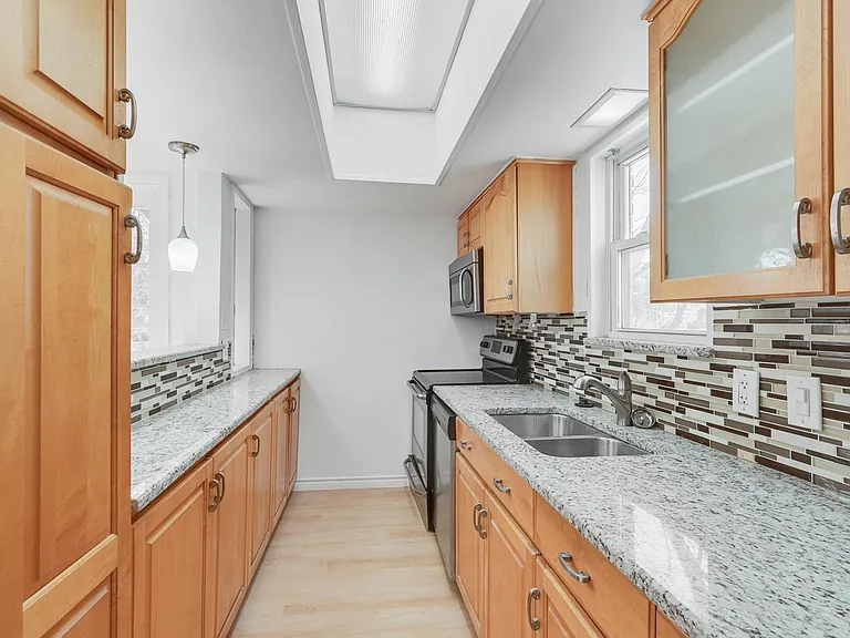 4023 Wycliff Ave #204 — Photo 10