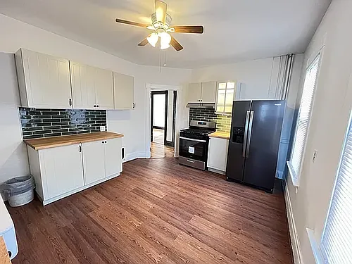498 Prospect Ave #2 Photo 1