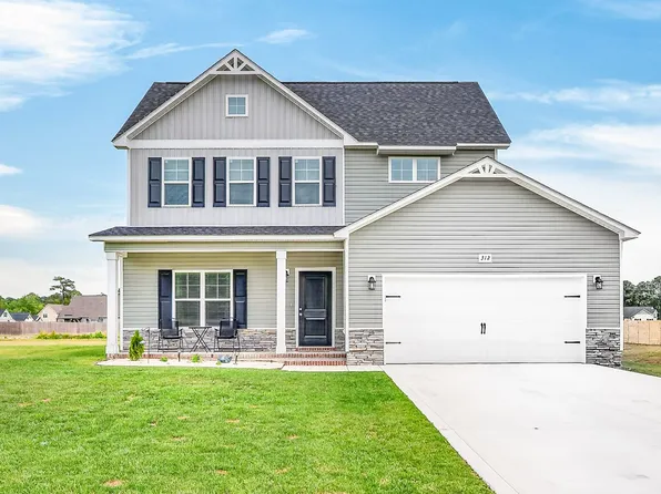 312 Cotton Hill Pl, Hubert, NC 28539