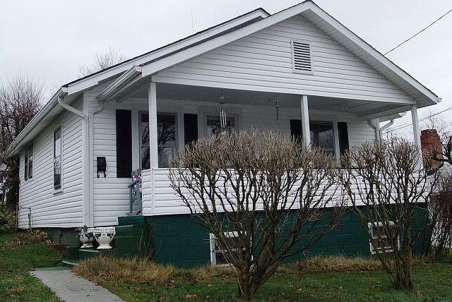 1st image of 120 Reservoir St