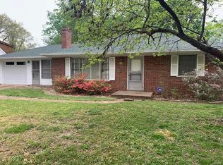 27 Dames Ct, Saint Louis, MO