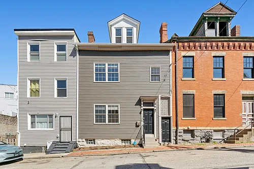 1106 Goettman St Photo 1