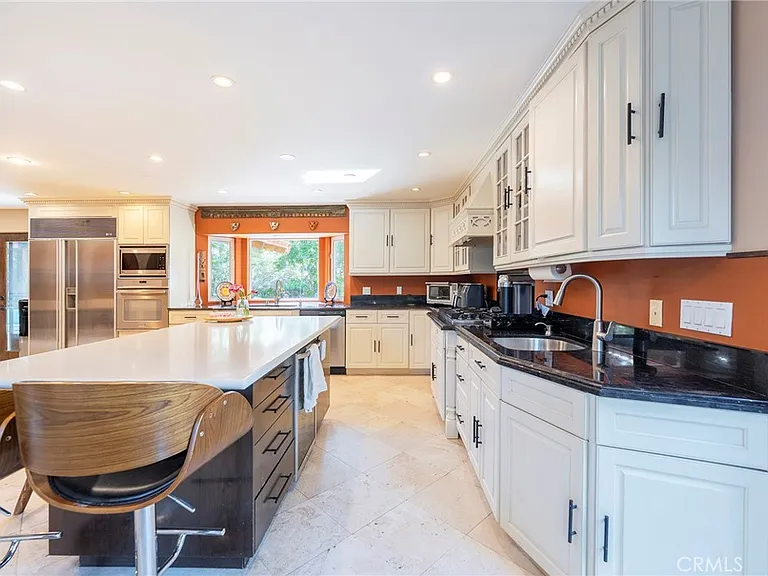 3259 Malcolm Ave — Photo 14