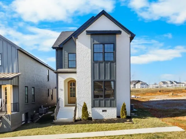 250 Franklin St Lot 211, Pleasant View, TN 37146