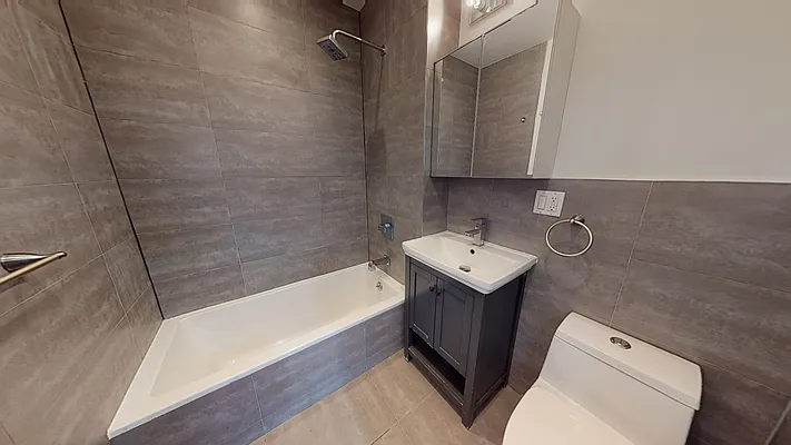 Rented by Makover Group Inc | media 15