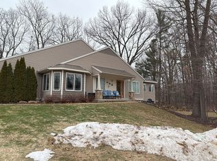 3674 Westwoods Dr, Dorr, MI 49323