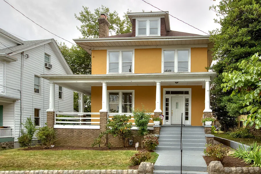 1312 Emerson St NW photo 1