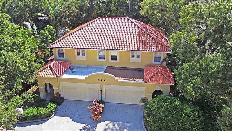 1st image of 5218 Bayshore Blvd Unit 4