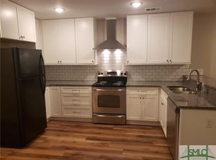 215 E Gwinnett St, Savannah, GA 31401