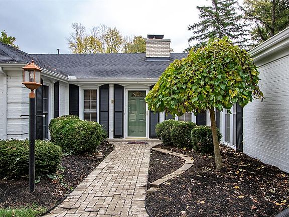 3rd image of 6842 Cranford Dr