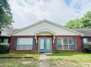 948 Main St, Chipley, FL 32428