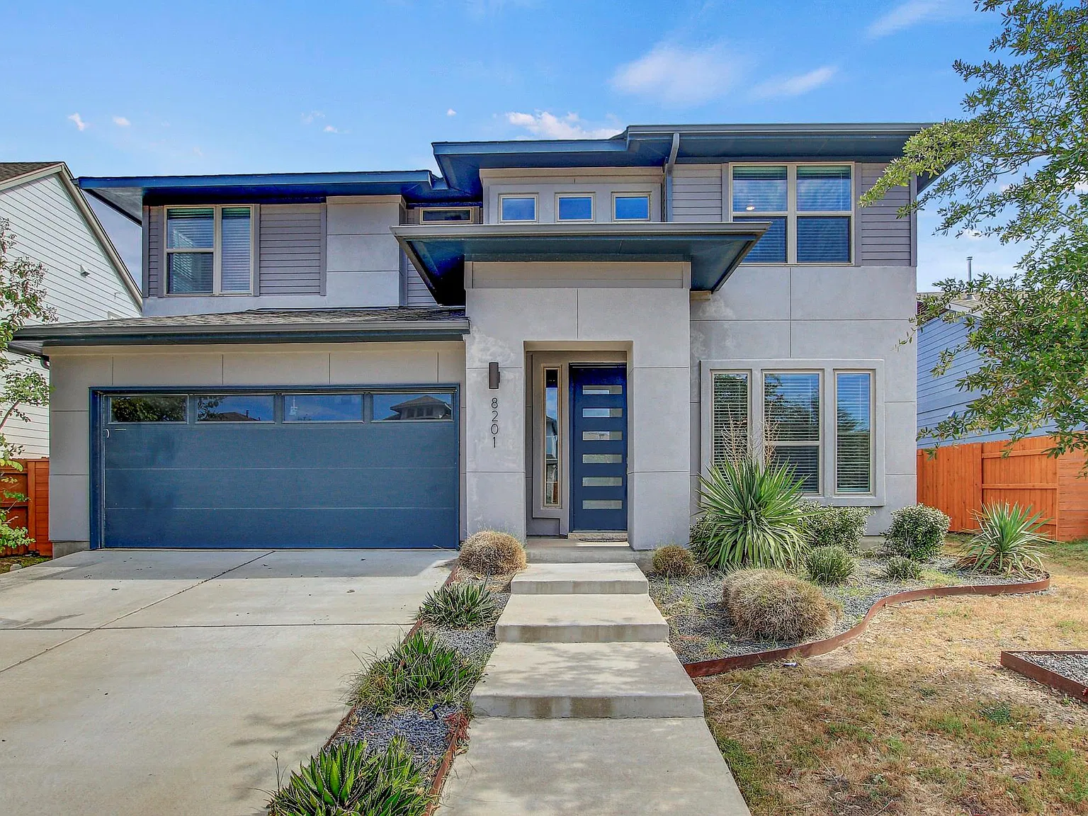 4 bed, 3.5 bath, 2508 sqft, $2,900 — Photo 1