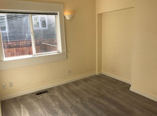 2141 N 61st St #2B, Seattle, WA 98103