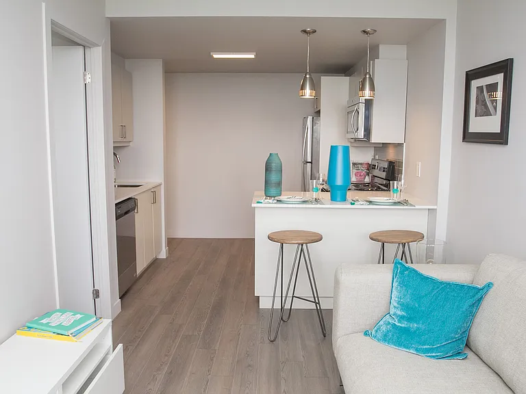 160 Chalkfarm Dr — Photo 22