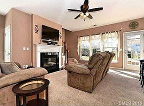 5th image of 4519 Scarlet Oak Dr
