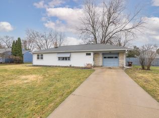 1004 Westfield Dr, Jackson, MI 49203