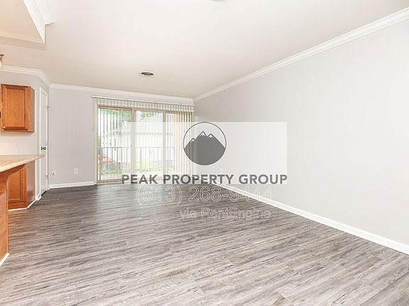 3rd image of 3336 Jefferson Ave APT 27