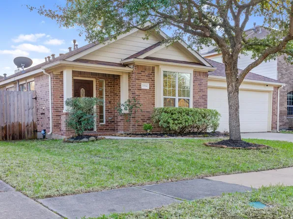 21594 Duke Alexander Dr, Kingwood, TX 77339