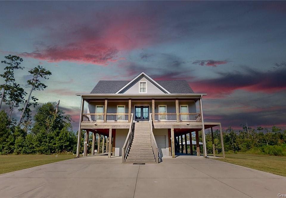 1st image of 3927 River Moss Ln