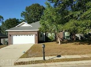 27195 Bit & Spur Dr, Daphne, AL 36526