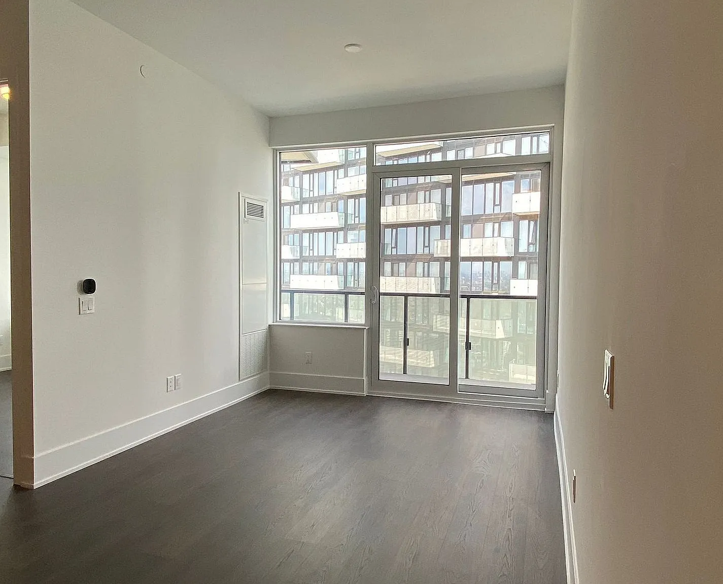 1 bed, $2,500 — Photo 4