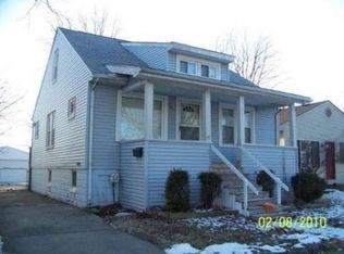 23918 Elmira St, Saint Clair Shores, MI 48082