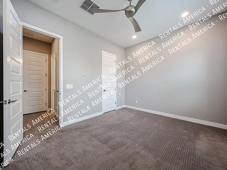 3504 E Herrera Dr — Photo 9