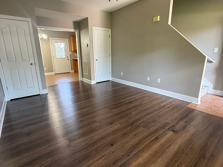 115 Commerce Dr #1 — Photo 3