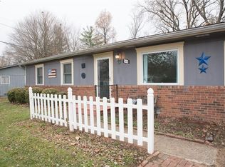 7426 Harcourt Rd, Indianapolis, IN 46260