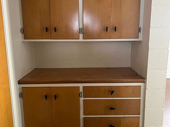 5th image of 6233 N 14th St APT C