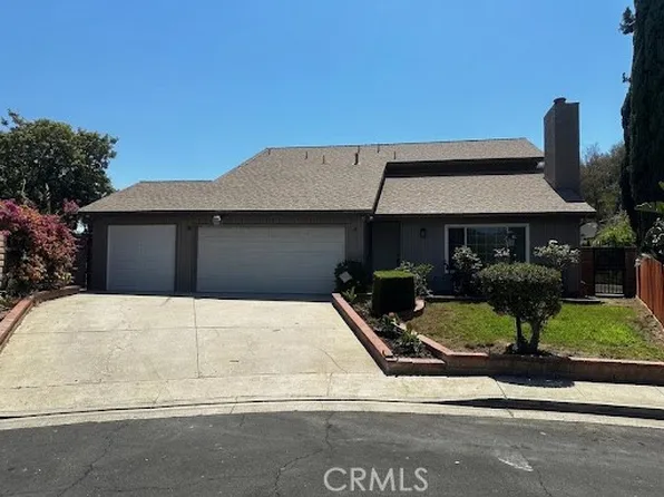15156 McIntyre St, Sylmar, CA 91342