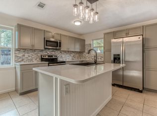 441 Larkspur Ct, Niceville, FL 32578