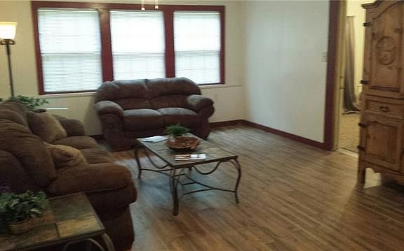 5th image of 6000 Collins Ct