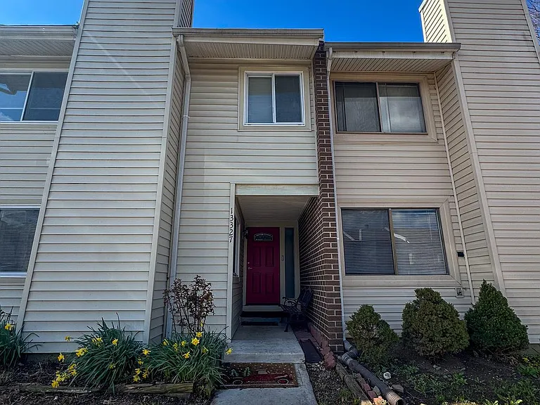 13327 Schwenger Pl — Photo 57