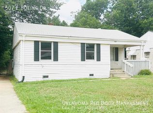 507 E Boeing Dr, Midwest City, OK 73110